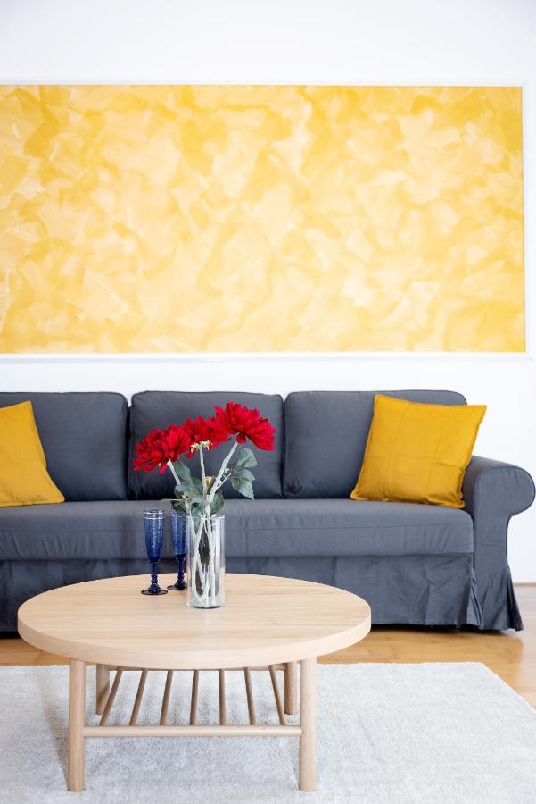 Premium 80 M2 Apartment - Free Parking Wina Bagian luar foto